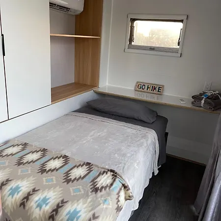 Black Canyon Campground Modern Sleeping Pods Tiny Homes Black Canyon City Exterior photo